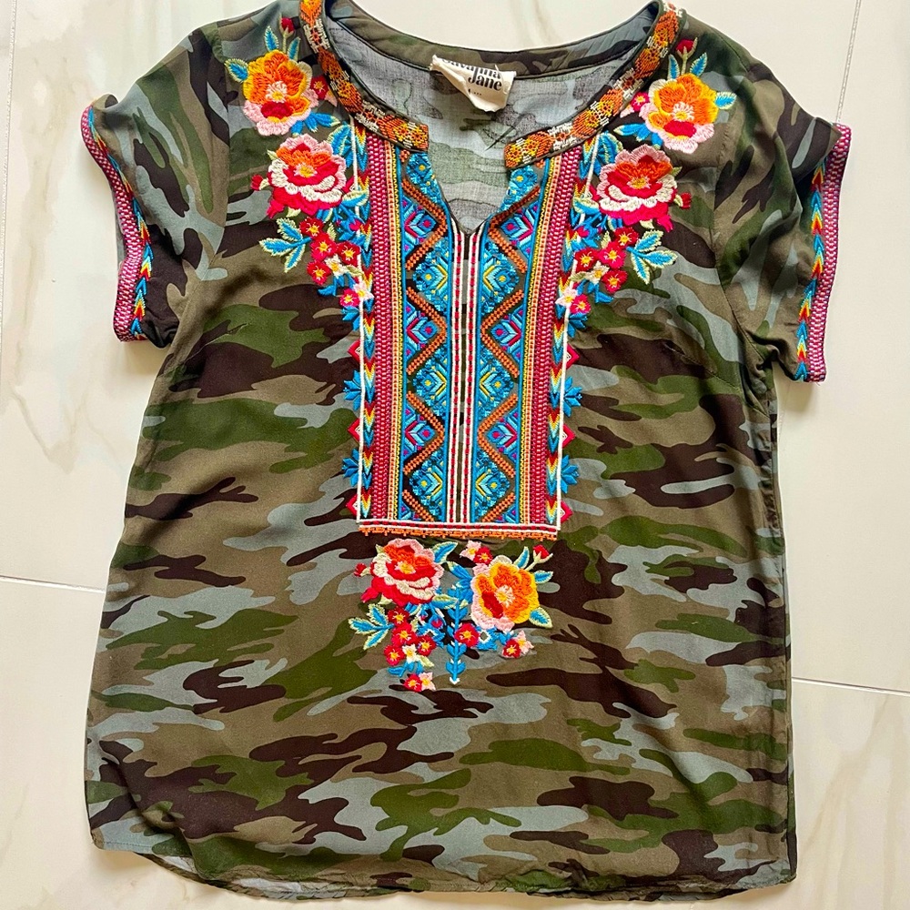 Camo Print Top With Colorful Embroidery